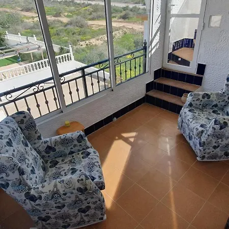 Steph's Vistabella Golf Apartmán