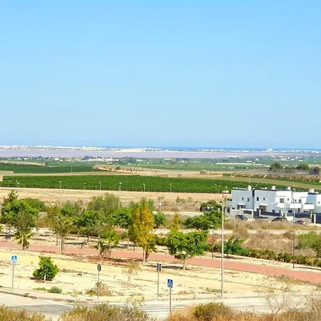 Steph's Vistabella Golf Apartment *