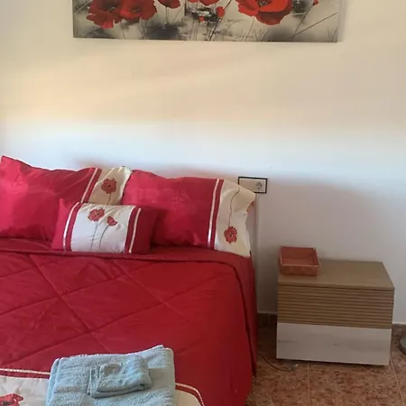 Steph's Vistabella Golf Apartment *